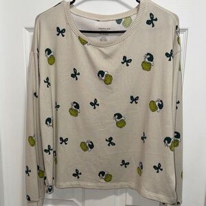 American Eagle Grinch Graphic Lounge Set